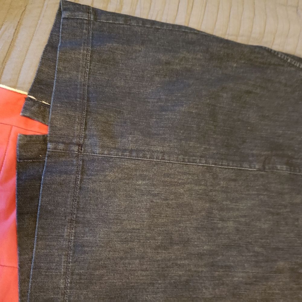 Blue denim skirt - Picture 3 of 3